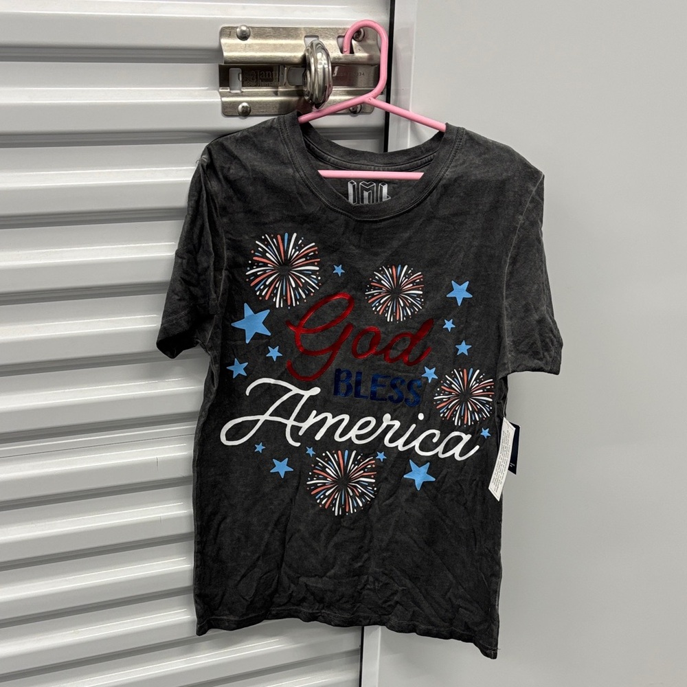 NWT IML Isaac Morris Patriotic Gray T-Shirt God Bless America Adult S Fireworks